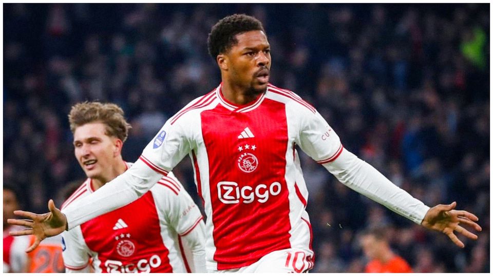 Eredivisie : Chuba Akpom marque son premier but avec l’Ajax Amsterdam