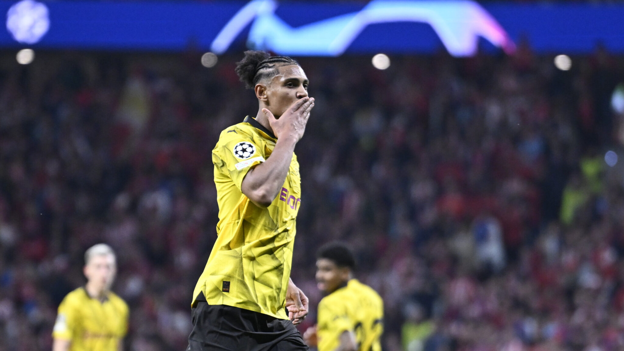 Ligue des Champions : Sébastien Haller maintient Dortmund en vie